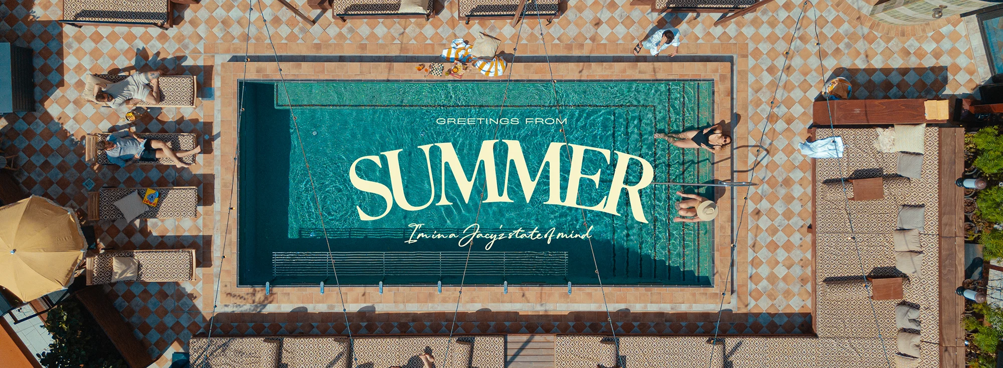 BOKA SOMMAREN PÅ JACY'Z